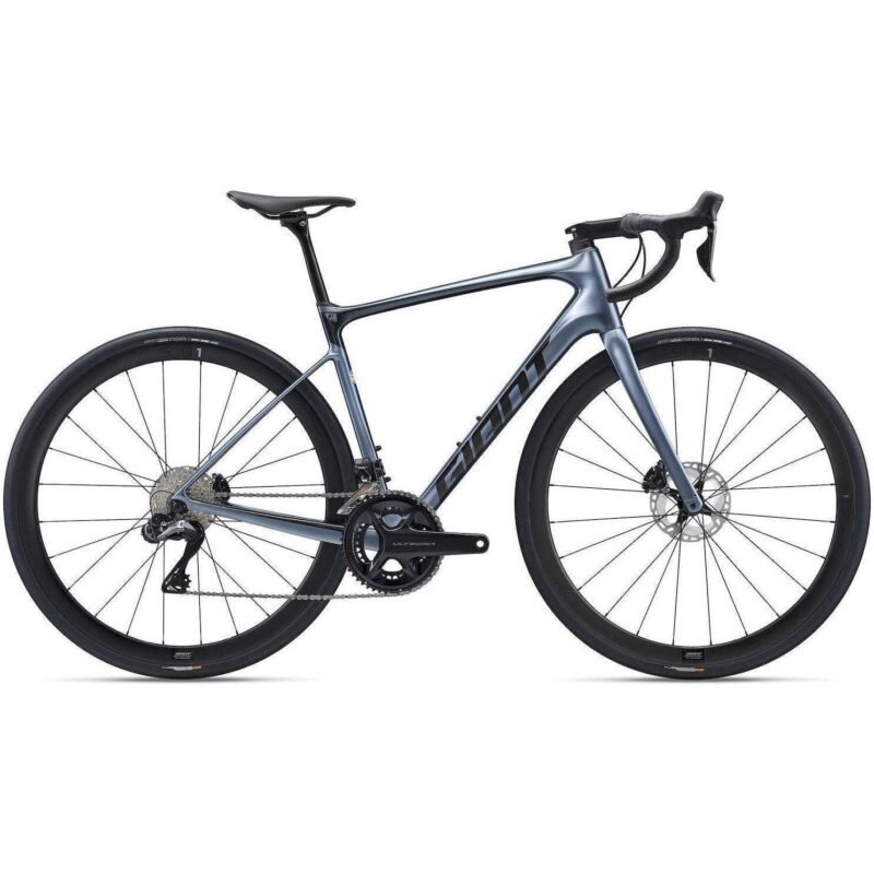Giant Defy Advanced Pro 1 Road Bike (2022)